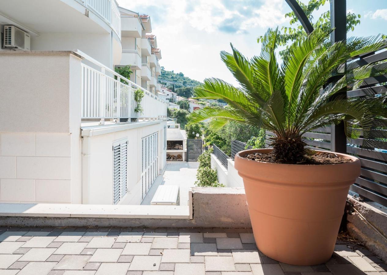Vdl Apartments 特罗吉尔 外观 照片