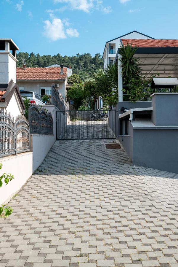 Vdl Apartments 特罗吉尔 外观 照片